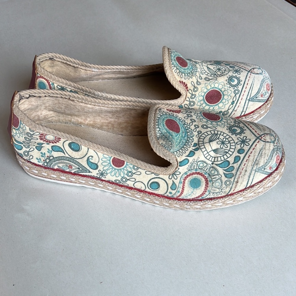 Goby Paisley Loafer Espadrille. Textile. Sz 38